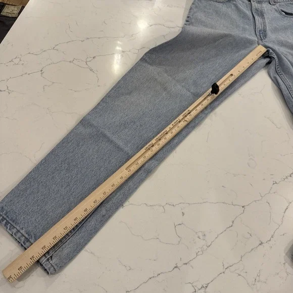Vintage Levis 550 Jeans Mens 32 x 34 Relaxed Fit 90s Denim Tapered Leg